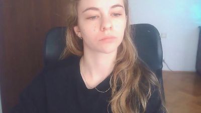AriaYoung live cam on Cam4