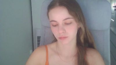 AriaYoung live cam on Cam4