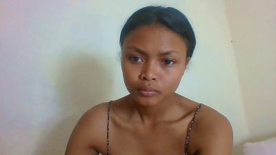 Arialove live cam on Cam4