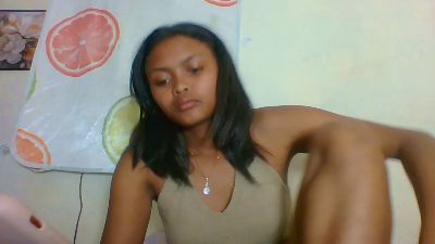 Arialove live cam on Cam4