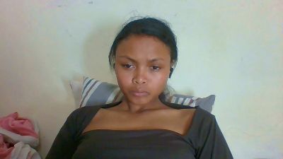 Arialove live cam on Cam4