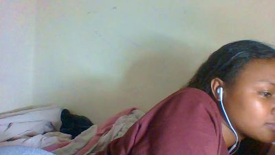 Arialove live cam on Cam4