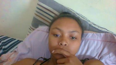 Arialove live cam on Cam4