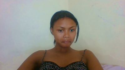 Arialove live cam on Cam4