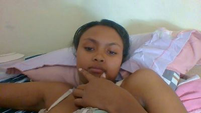 Arialove live cam on Cam4