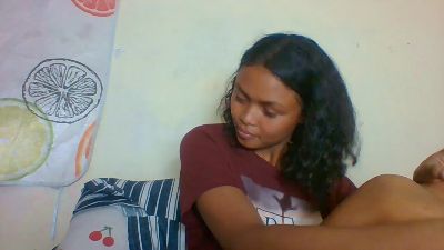 Arialove live cam on Cam4