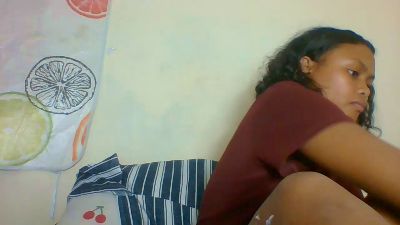 Arialove live cam on Cam4
