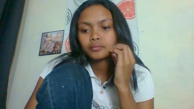 Arialove live cam on Cam4