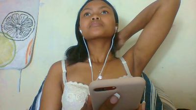 Arialove live cam on Cam4