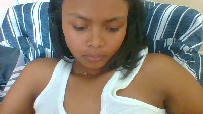Arialove live cam on Cam4