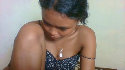 Arialove live cam on Cam4