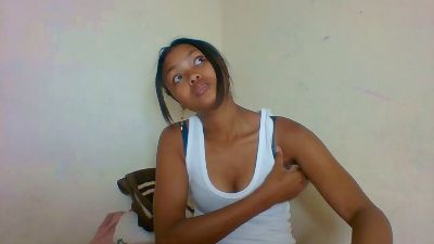Arialove live cam on Cam4