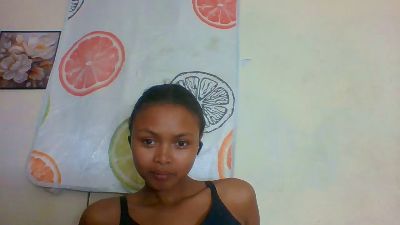 Arialove live cam on Cam4