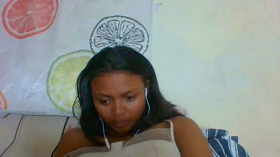Arialove live cam on Cam4