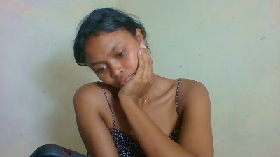 Arialove live cam on Cam4