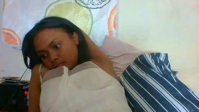 Arialove live cam on Cam4