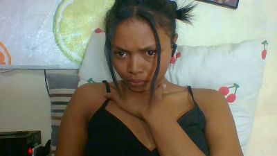 Arialove live cam on Cam4
