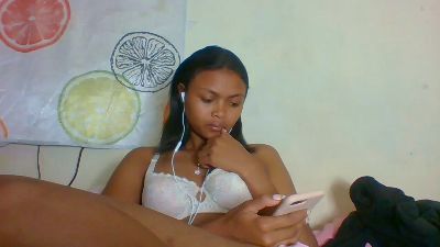 Arialove live cam on Cam4