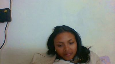Arialove live cam on Cam4
