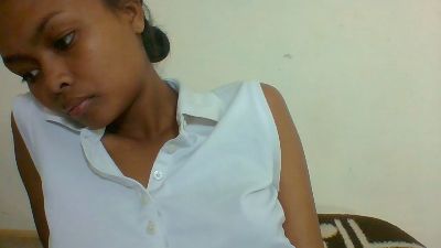 Arialove live cam on Cam4