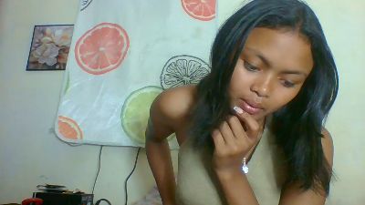Arialove live cam on Cam4