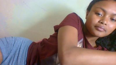 Arialove live cam on Cam4