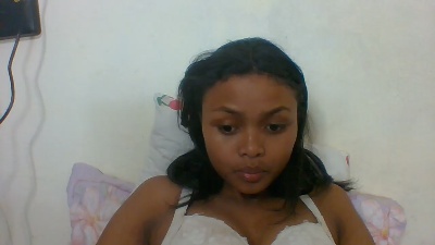 Arialove live cam on Cam4