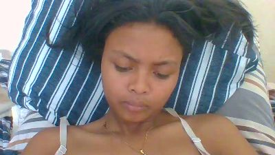 Arialove live cam on Cam4