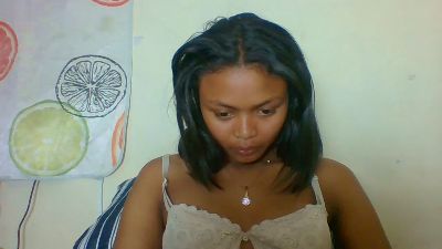 Arialove live cam on Cam4