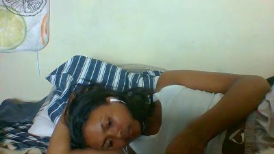 Arialove live cam on Cam4