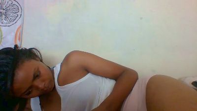 Arialove live cam on Cam4