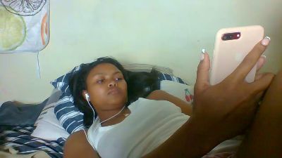 Arialove live cam on Cam4