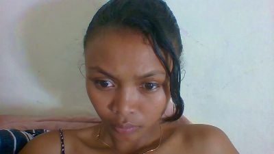 Arialove live cam on Cam4