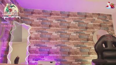 Ariana_tay live female webcam from United States