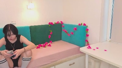 AriannaBilyeu live cam on Cam4