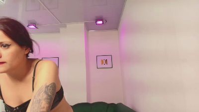 Arianna_sweeet live cam on Cam4