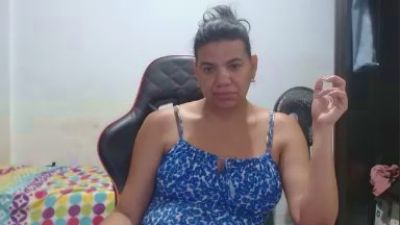Ariannalovel live cam on Cam4