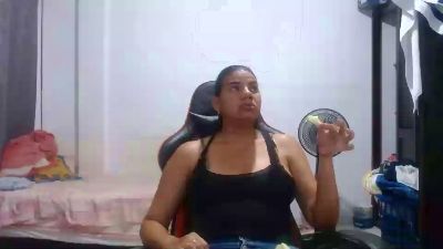 Ariannalovel live cam on Cam4