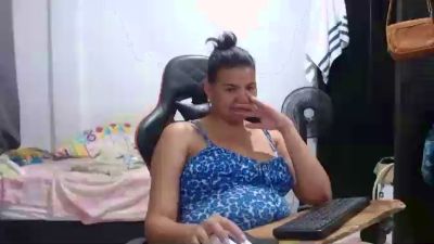 Ariannalovel live cam on Cam4