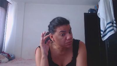 Ariannalovel live cam on Cam4
