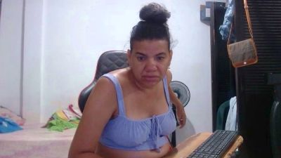 Ariannalovel live cam on Cam4