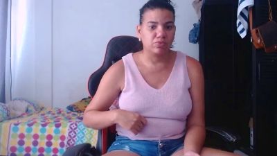 Ariannalovel live cam on Cam4