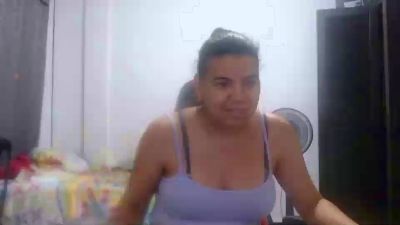 Ariannalovel live cam on Cam4