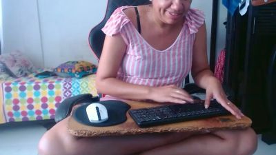Ariannalovel live cam on Cam4