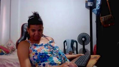 Ariannalovel live cam on Cam4