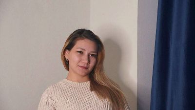 AricaHibley live female webcam from France