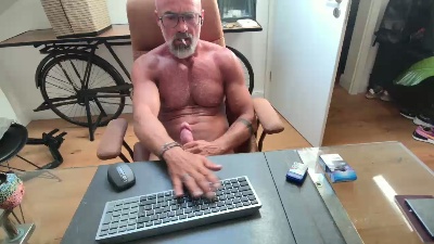 Aricky69_2 live cam on Cam4