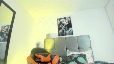 Ariel_star live cam on Cam4