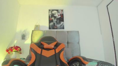 Ariel_star live cam on Cam4