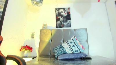 Ariel_star live cam on Cam4